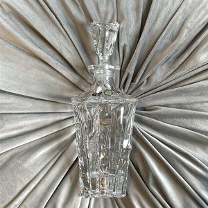 NWT Bohemia crystal decanter